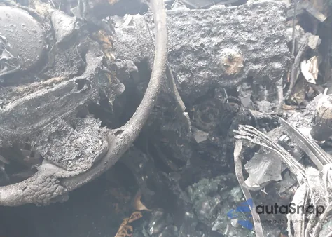 2010 Mazda Mazda3 S Sport из США, поврежденный, VIN JM1BL1S60A1251202